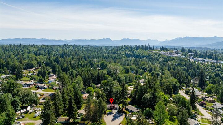 Property Photo: 17827 130th Place SE WA 98290