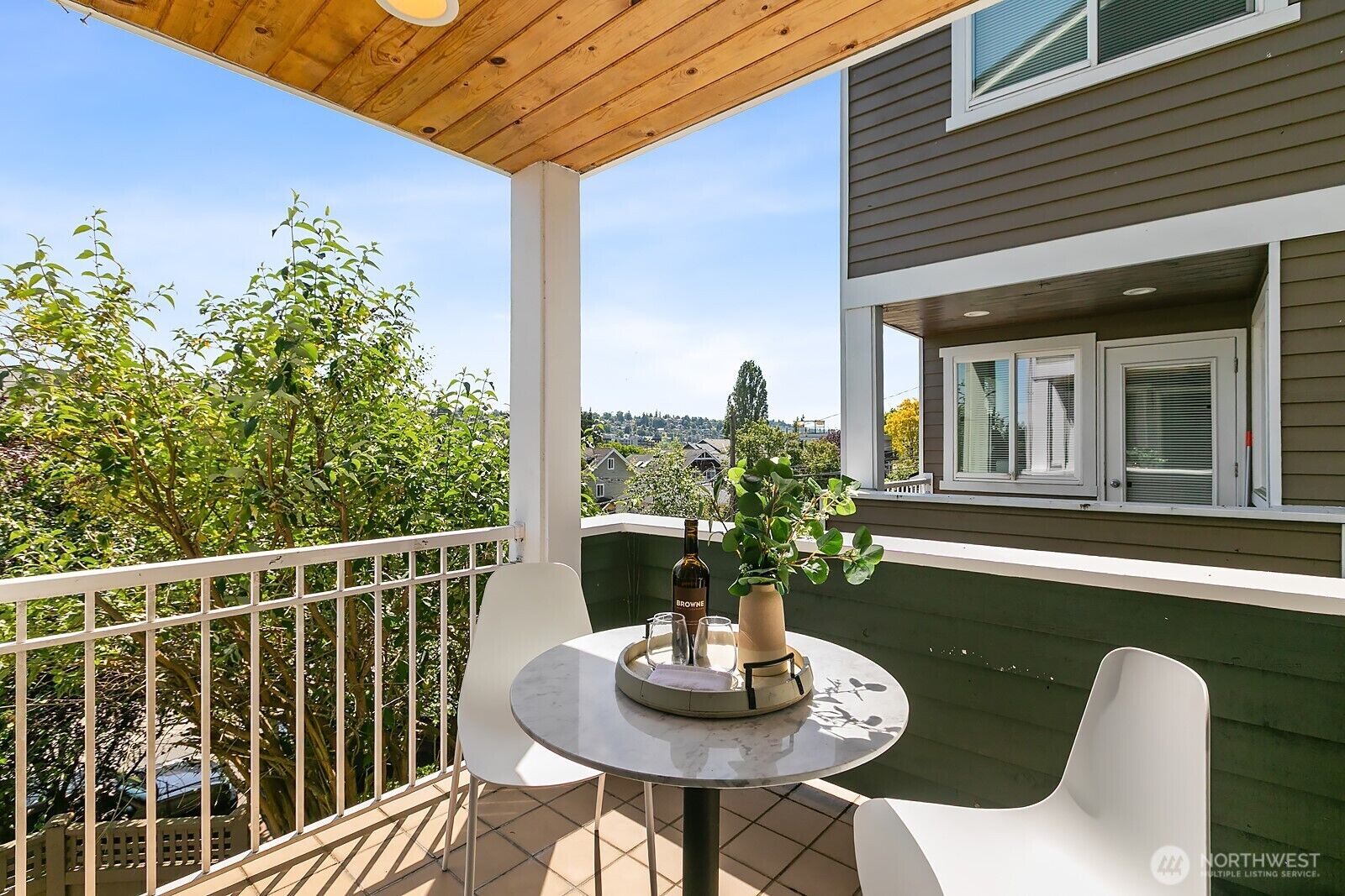 Property Photo: 3607 22nd Avenue W A WA 98199