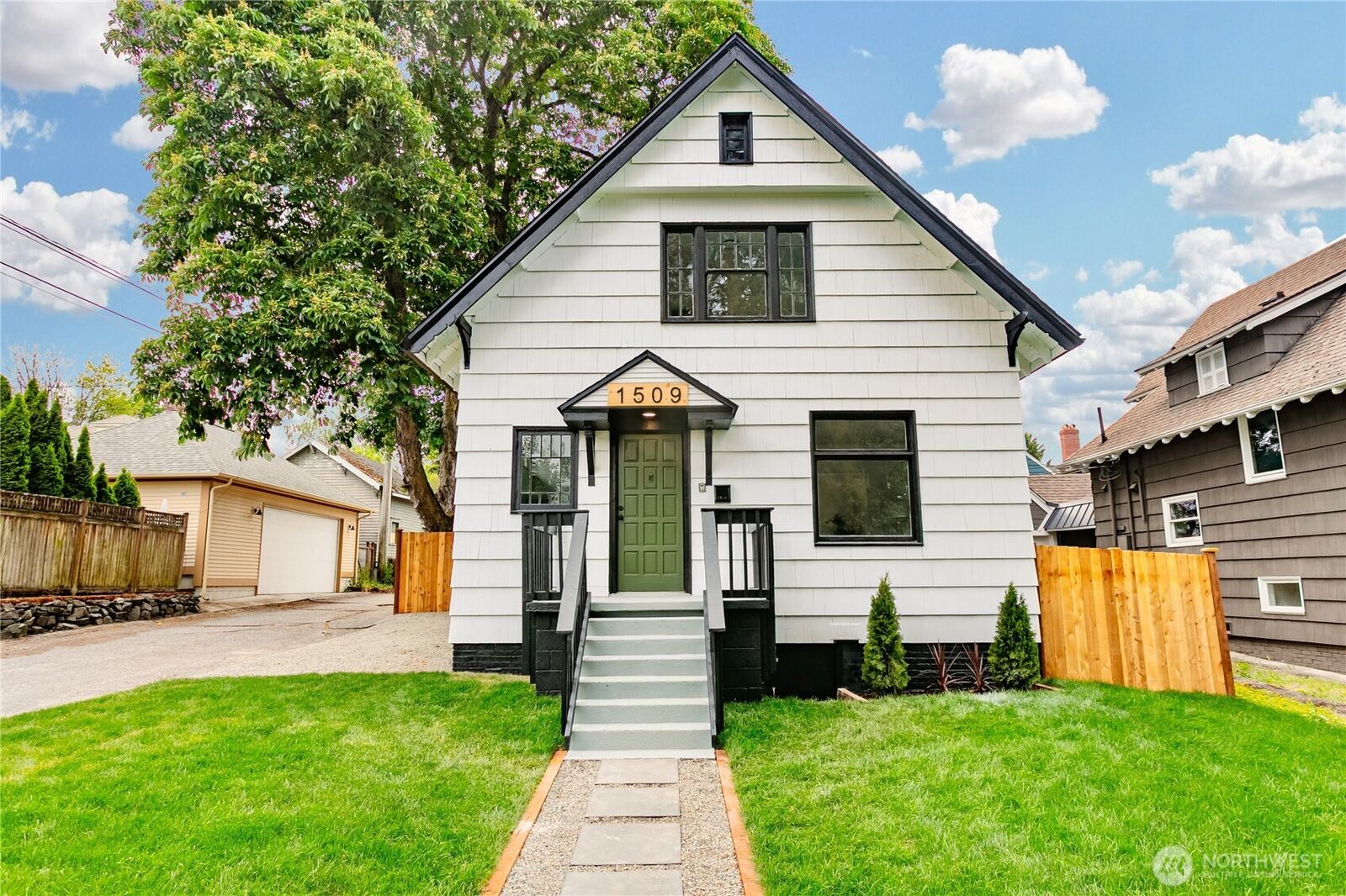 Property Photo:  1509 N 6th Street  WA 98403 