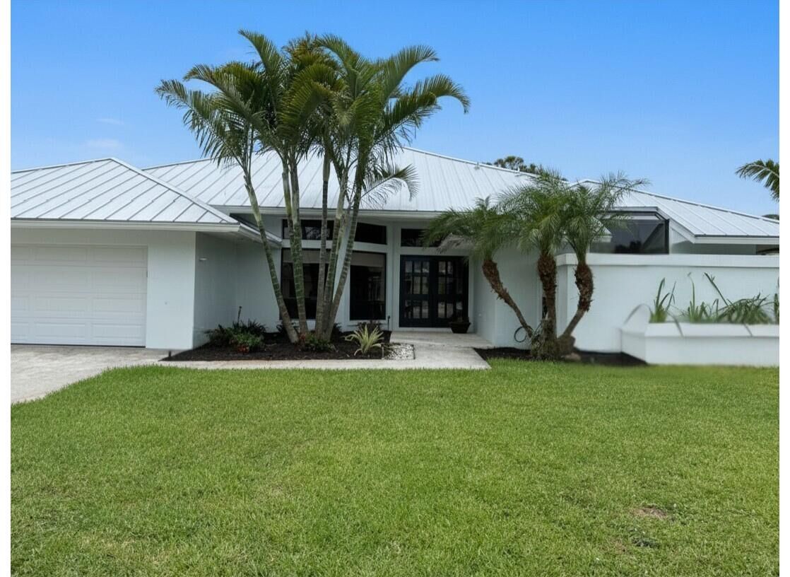 Property Photo:  4227 Fox Trace  FL 33436 
