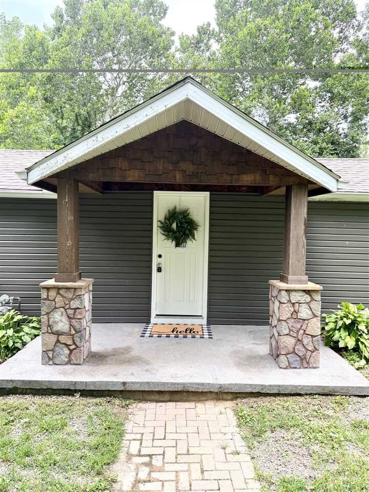 Property Photo:  3182 W Country Club Road  IN 47331 