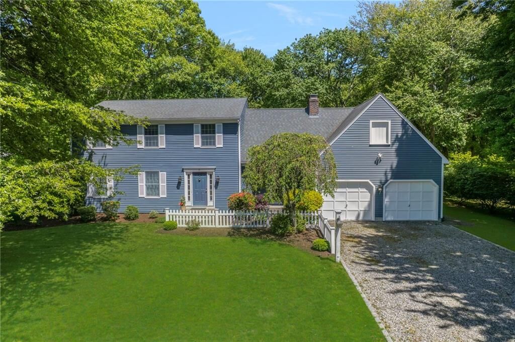Property Photo:  15 Secluded Drive  RI 02882 