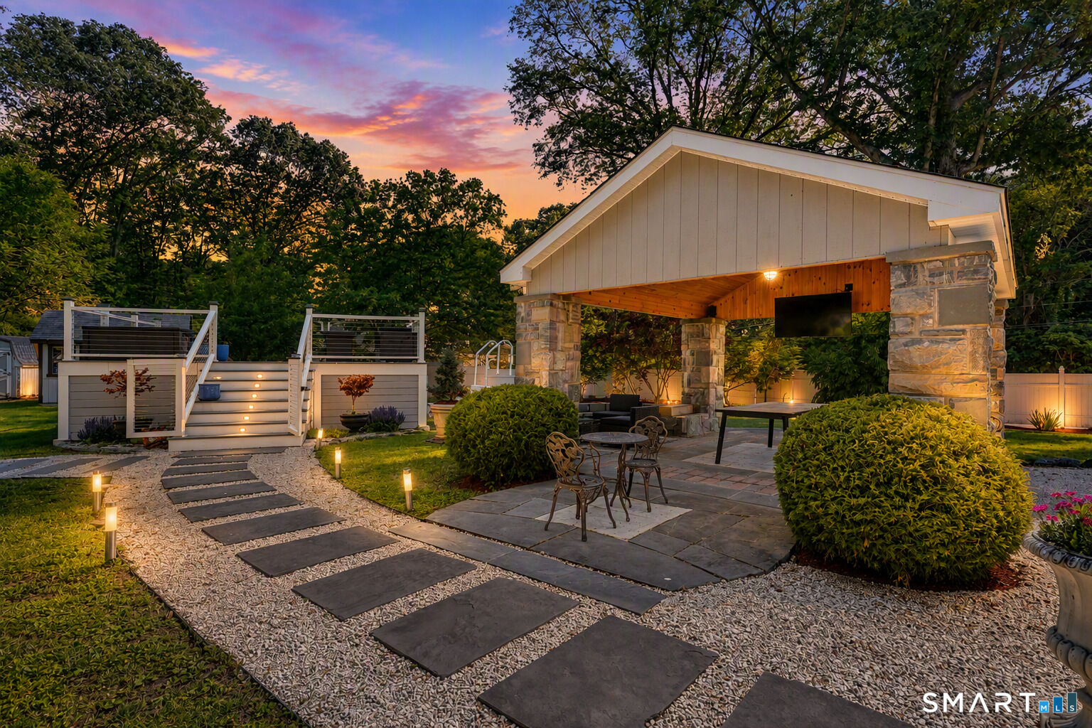 Property Photo:  5 Caddy Road  CT 06851 
