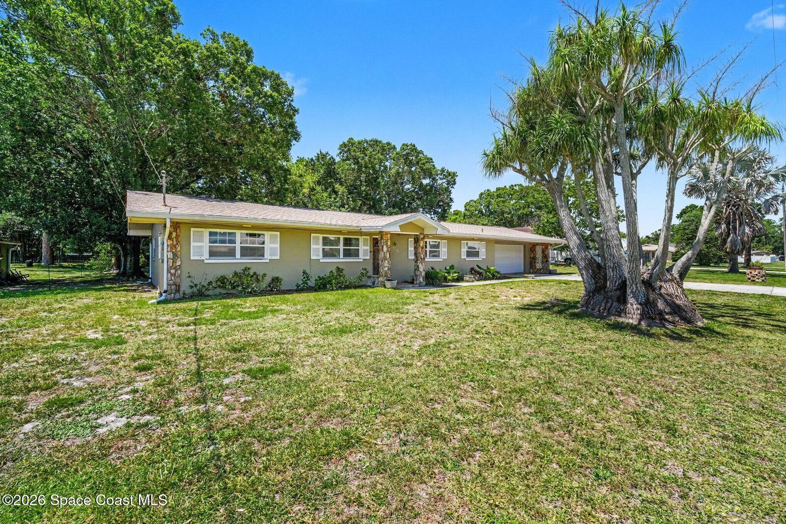 Property Photo: 3075 Ellis Drive FL 32904
