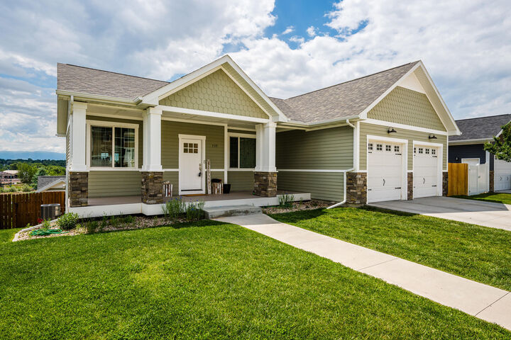 Property Photo:  539 Aspen Trail  WY 82801 