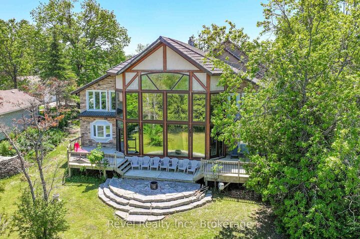 Property Photo: 75 Meachin Drive ON K0M 1L0