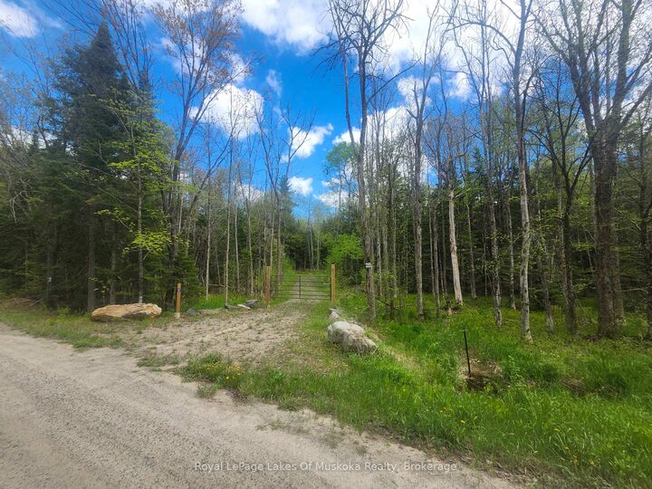 Property Photo:  887 Star Lake Road  ON P0A 1J0 