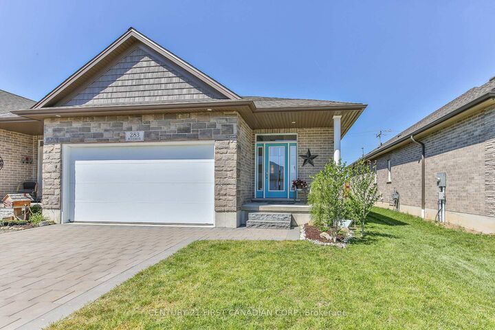 Property Photo: 283 Boyd Boulevard ON N0M 2M0