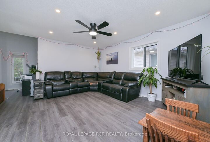 Property Photo: 121 Dyer Drive ON L9Z 1M1
