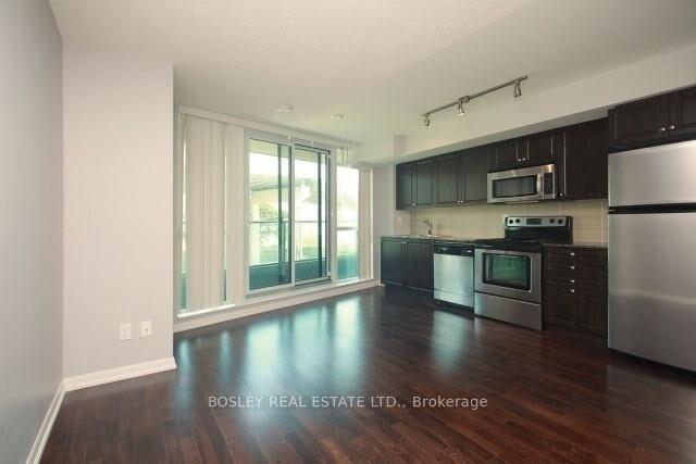 Property Photo: 209 Fort York Boulevard 468 ON M5V 4A1
