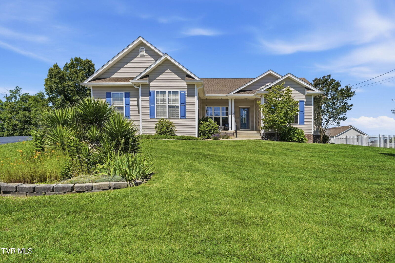 Property Photo:  20 Vesta Sue Court  TN 37659 