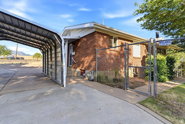 Property Photo:  380 E 300 N  UT 84015 
