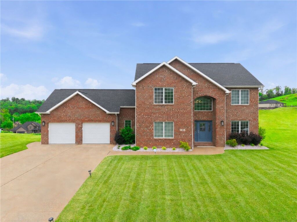 Property Photo:  369 Durst Rd  PA 15642 