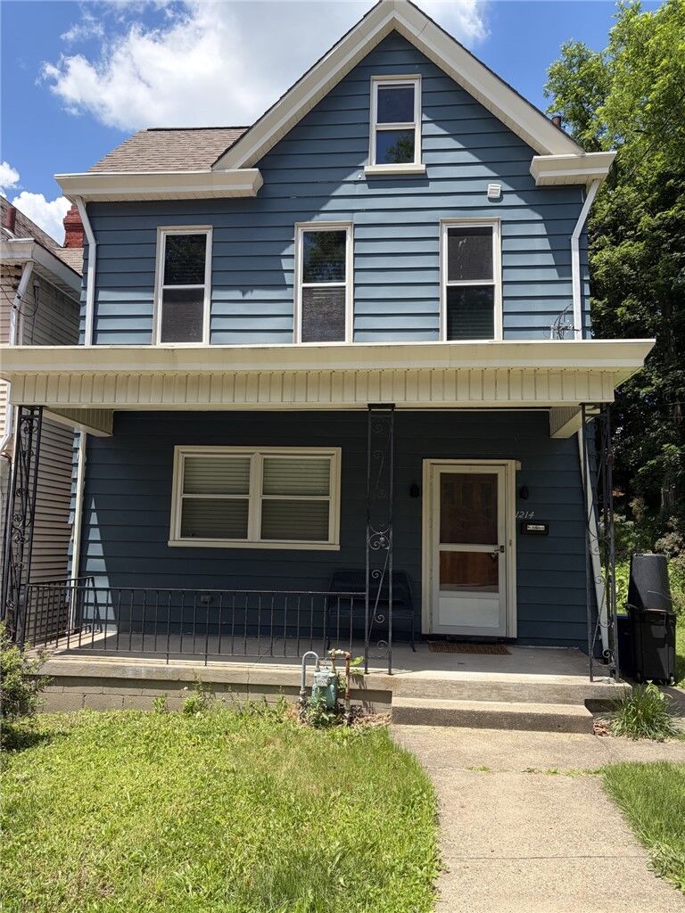 Property Photo:  1214 Goe Ave  PA 15212 