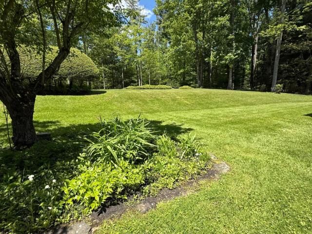 Property Photo:  6 Woodlawn Drive  PA 16365 