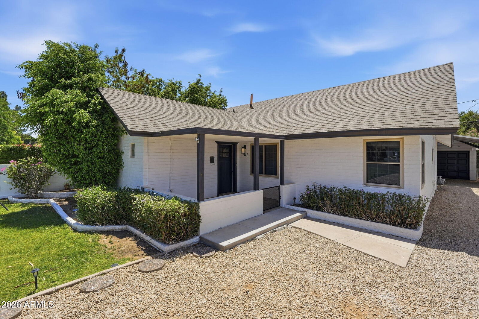 Property Photo:  511 W Roma Avenue  AZ 85013 