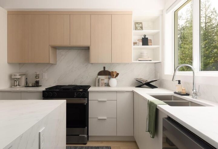 Property Photo: 6887 204A Street 59 BC V2Y 1P8