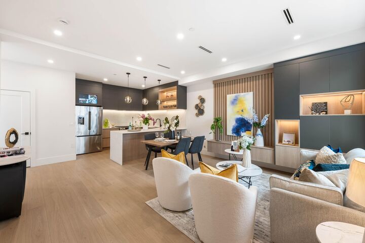 Property Photo: 3065 Charles Street 2 BC V5K 3B6