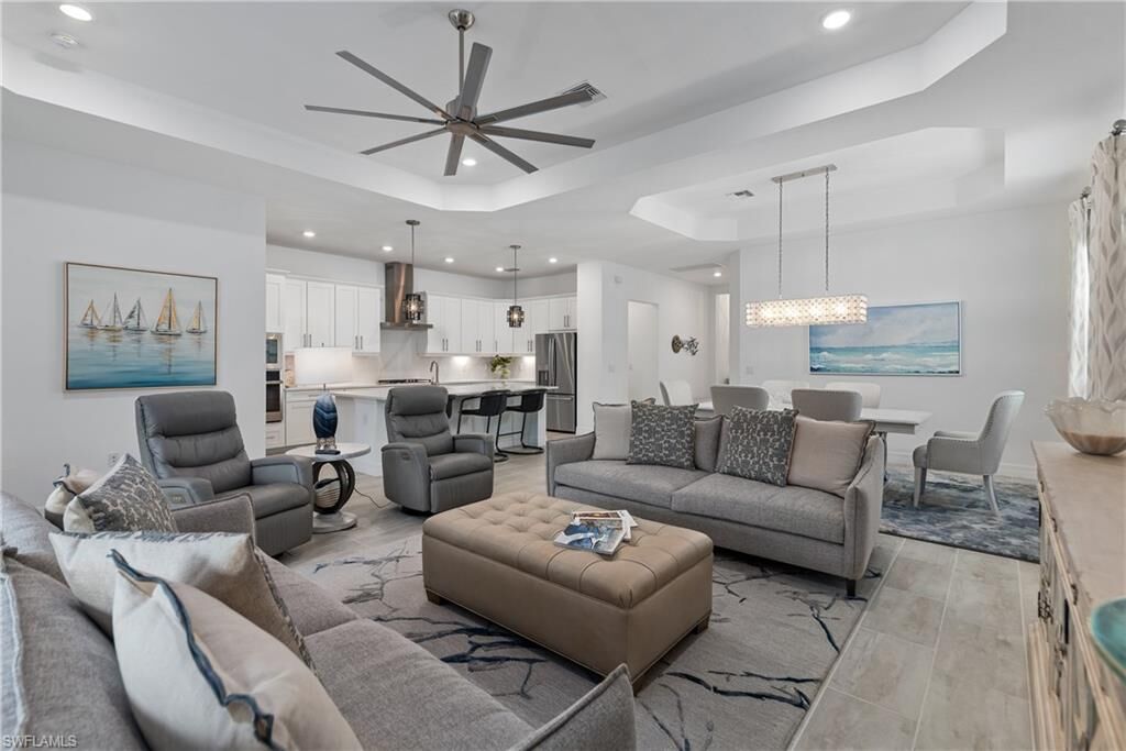 Property Photo:  14083 Blue Bay Cir  FL 33913 