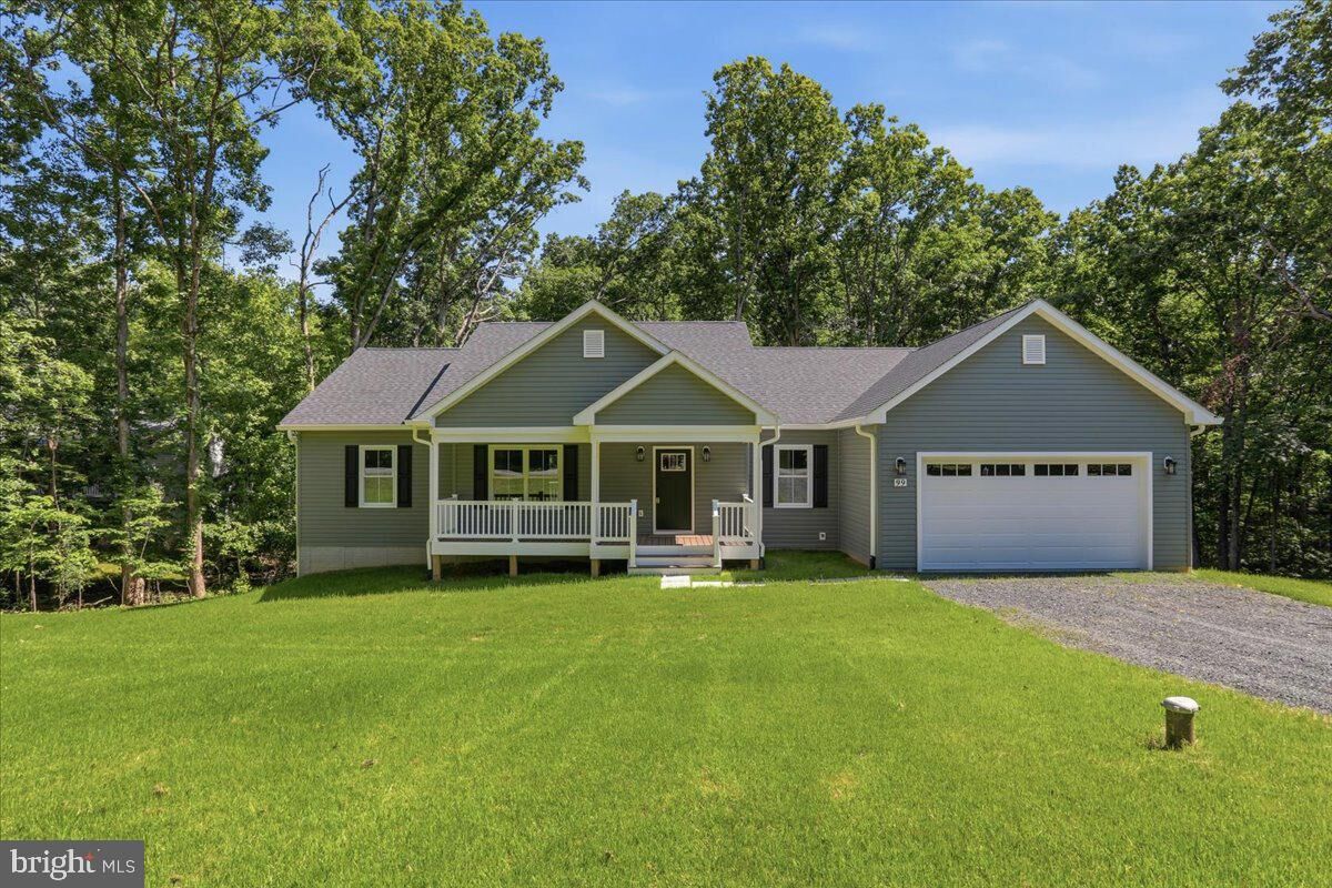 Property Photo: 99 Lakeside Dr VA 22630