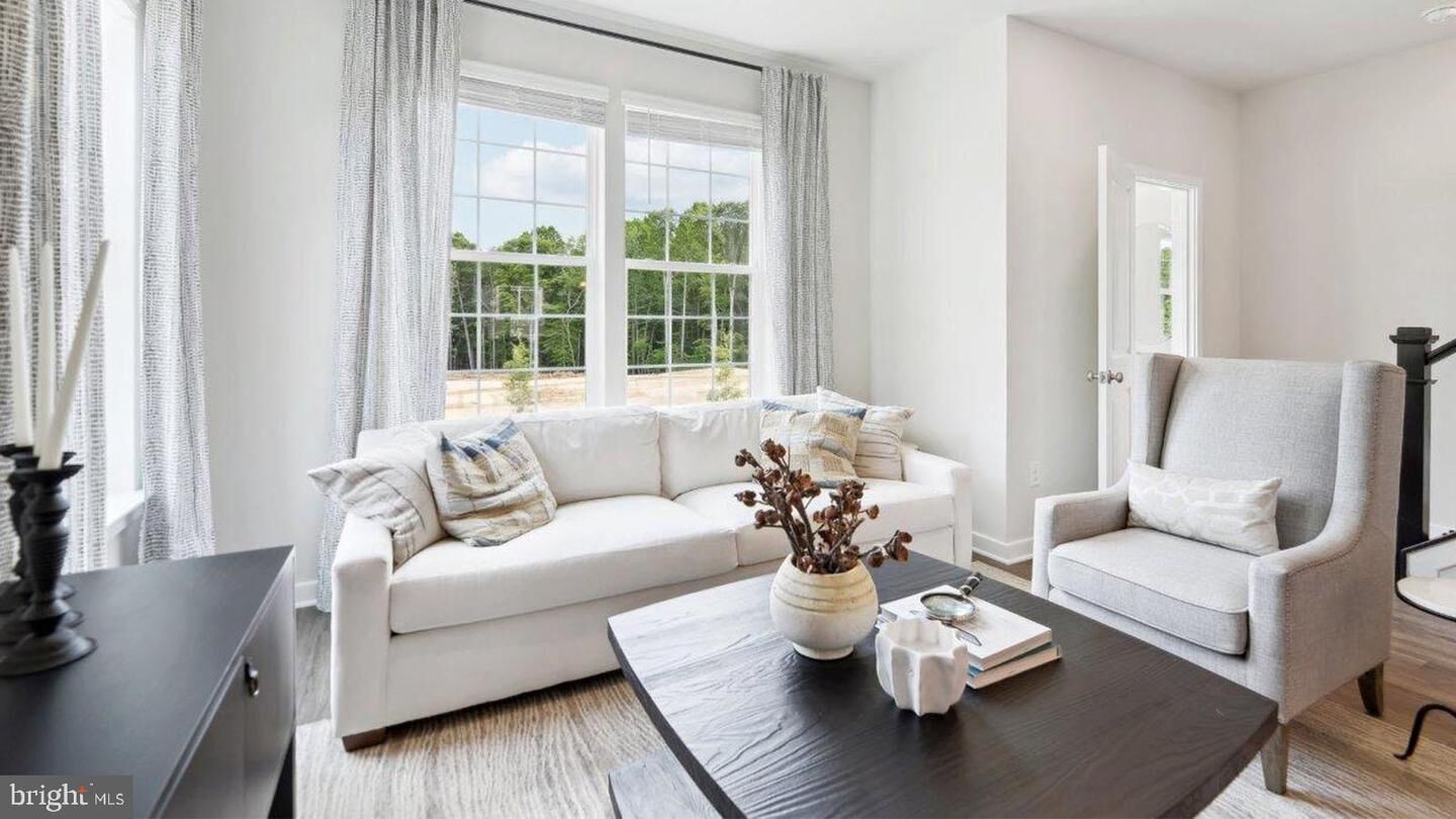 Property Photo:  100 Spencer Way  NJ 08026 