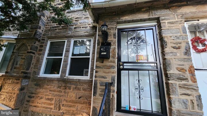Property Photo:  3411 Chippendale Avenue  PA 19136 