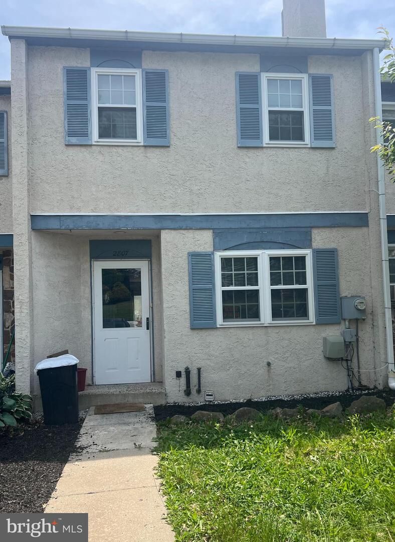 Property Photo:  2807 Walnut Ridge Estate  PA 19464 