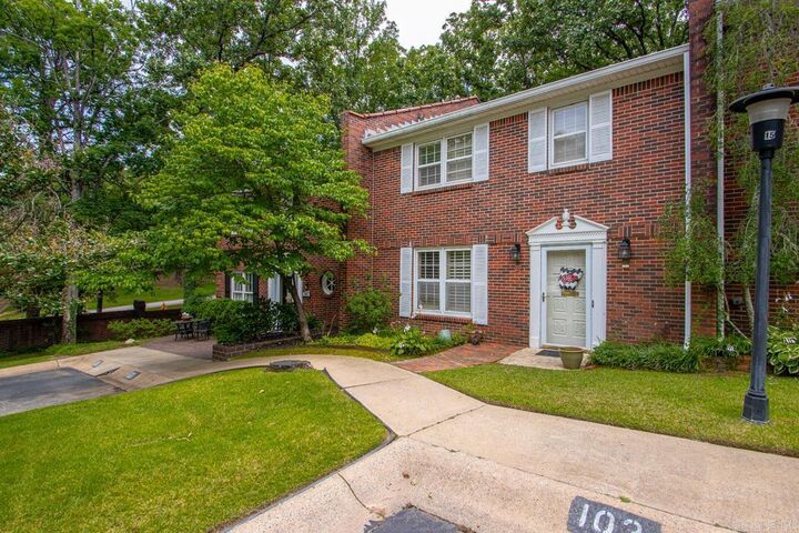 Property Photo:  103 Cambridge Place  AR 72227 