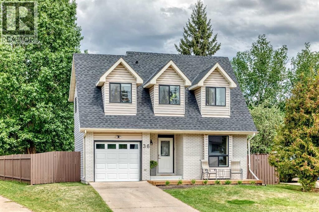 Property Photo: 36 Gregson Crescent AB T4P 2K4