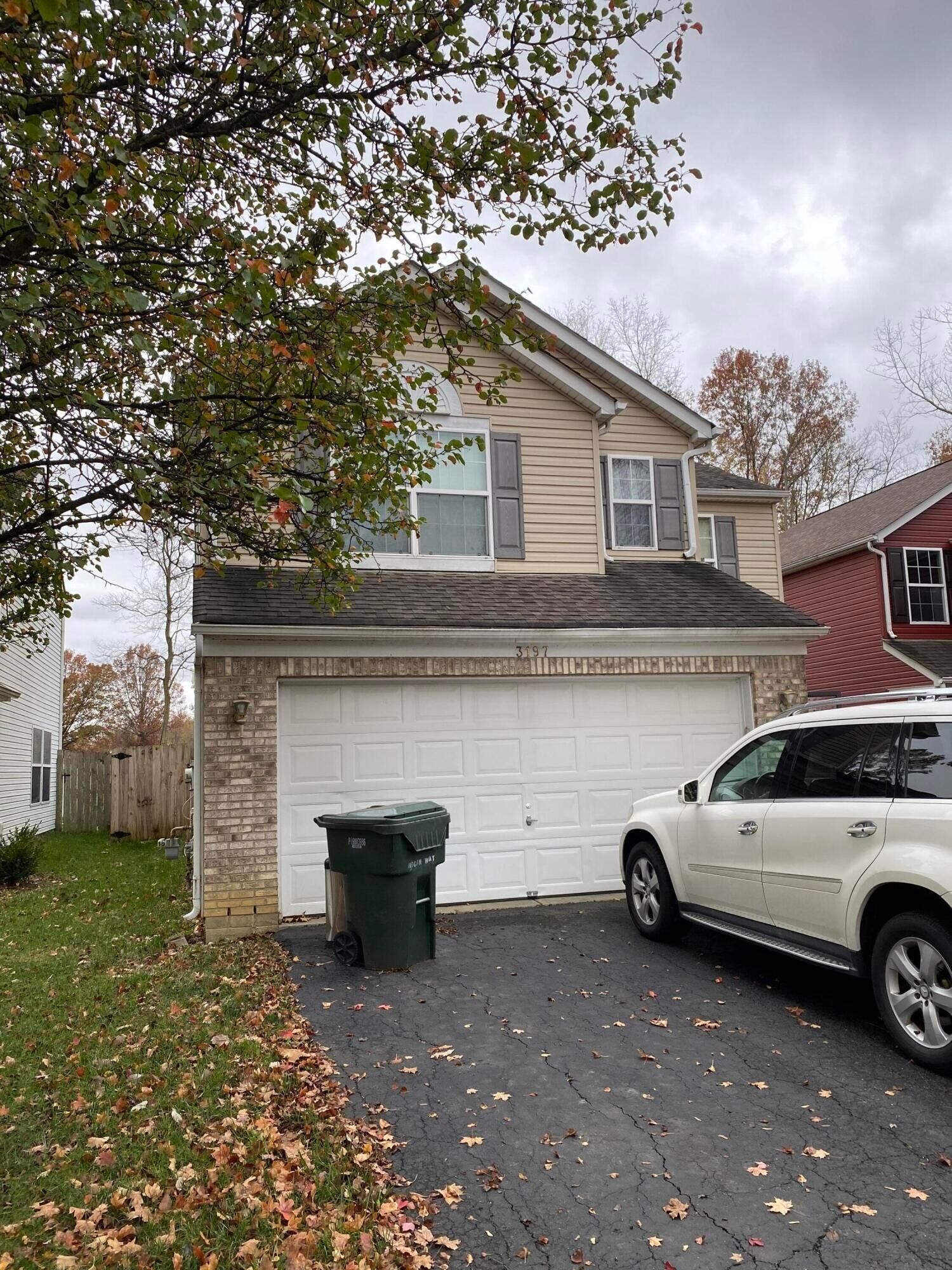 Property Photo:  3197 Hogan Way  OH 43219 