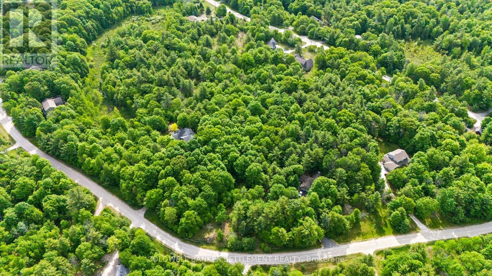 Property Photo:  935 McLaren Road  ON K7H 3C9 