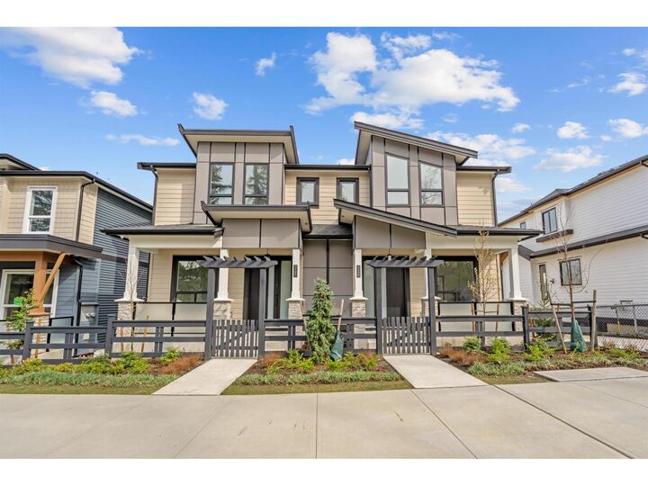 7726 196 Street — photo 1