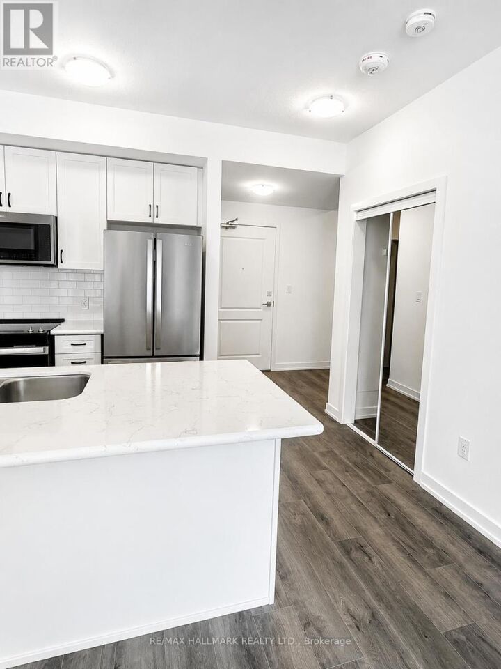 Property Photo: 470 Dundas Street East #226 ON L8B 2A6