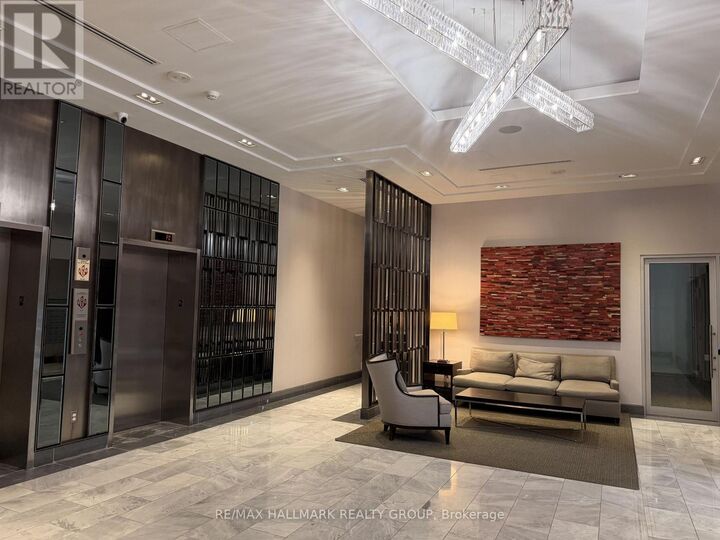 Property Photo:  300 Lisgar Street 503  ON K2P 0E2 
