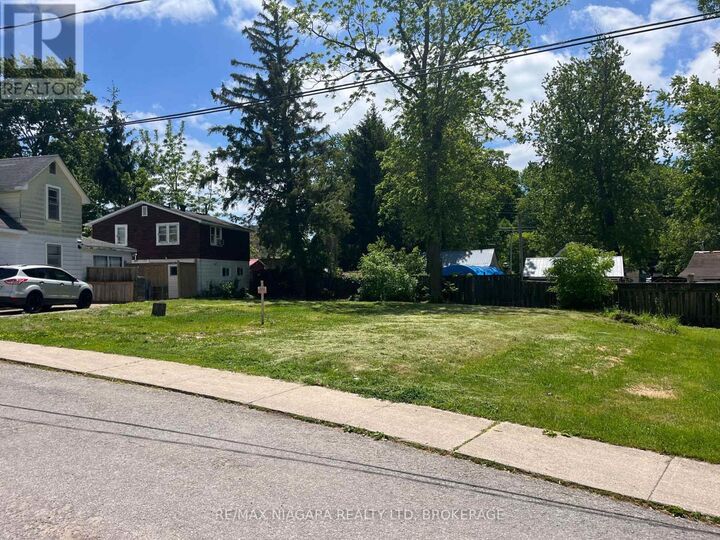 Property Photo:  196 Lincoln Road West  ON L0S 1B0 