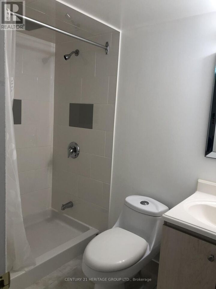 Property Photo: 16 Cartmel Drive Apt 1 B1 ON L3S 1T8