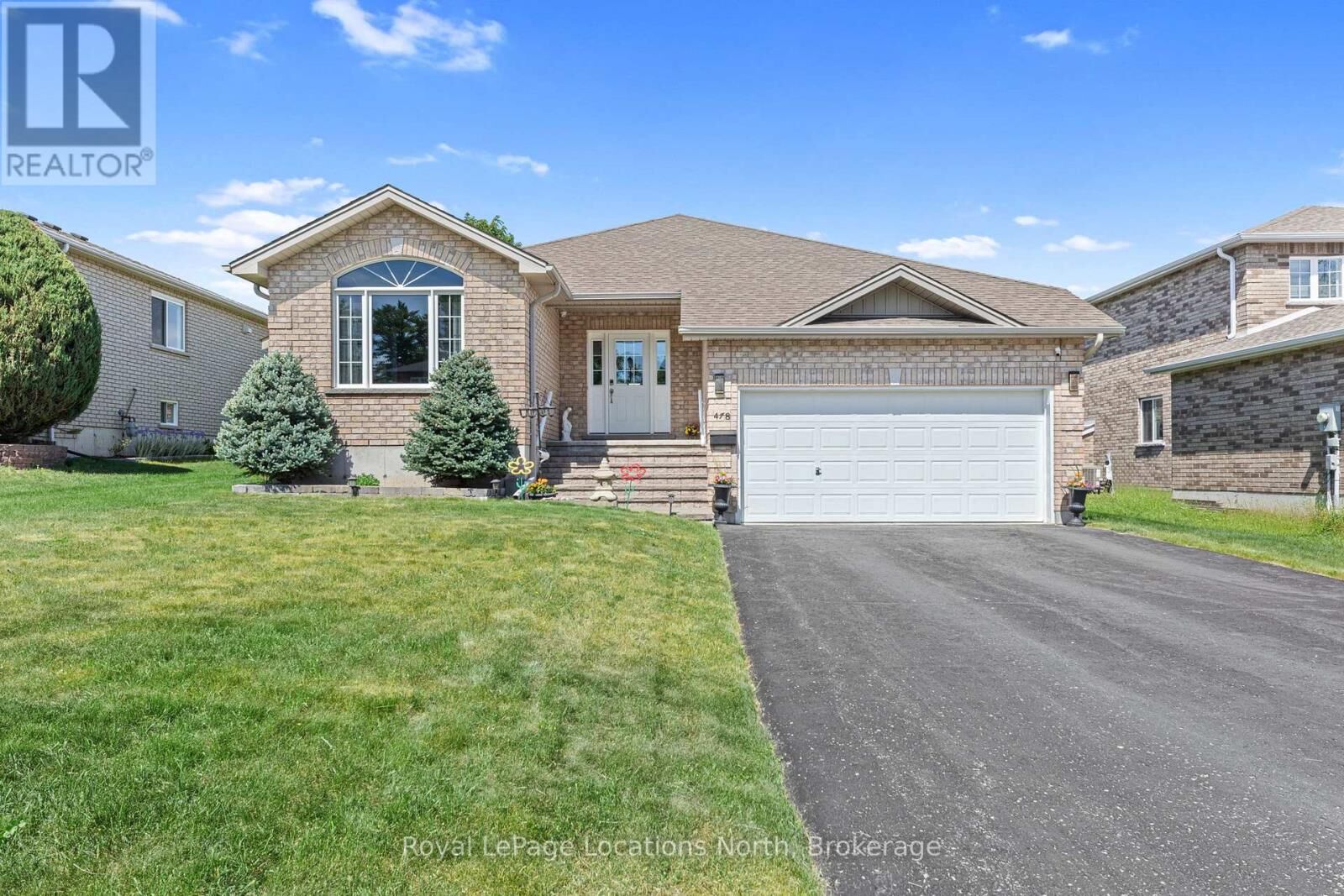 Property Photo: 478 Shewfelt Crescent ON L4N 5N8