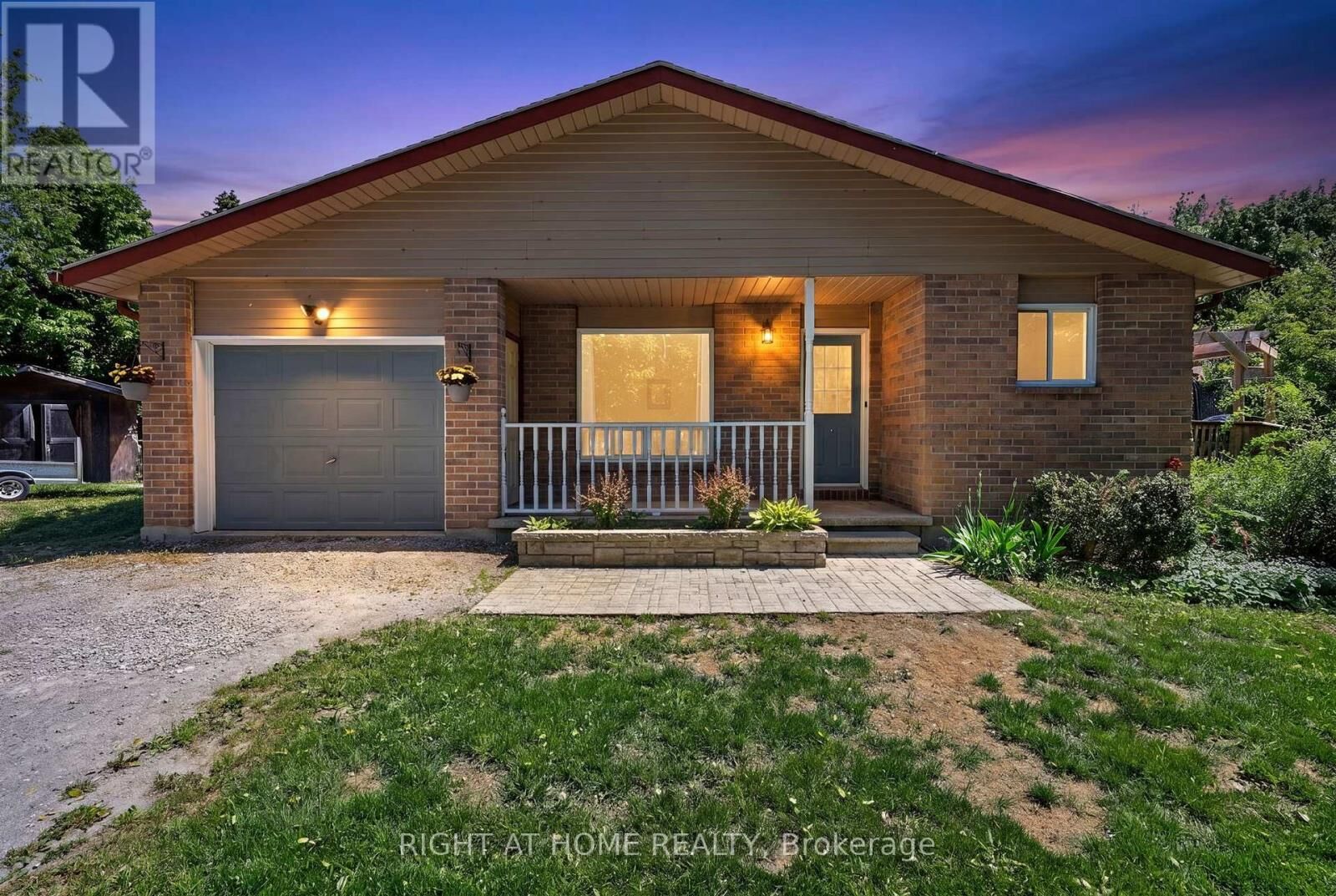 Photo de la propriété:  2792 Stephen Drive  ON L0K 1B0 