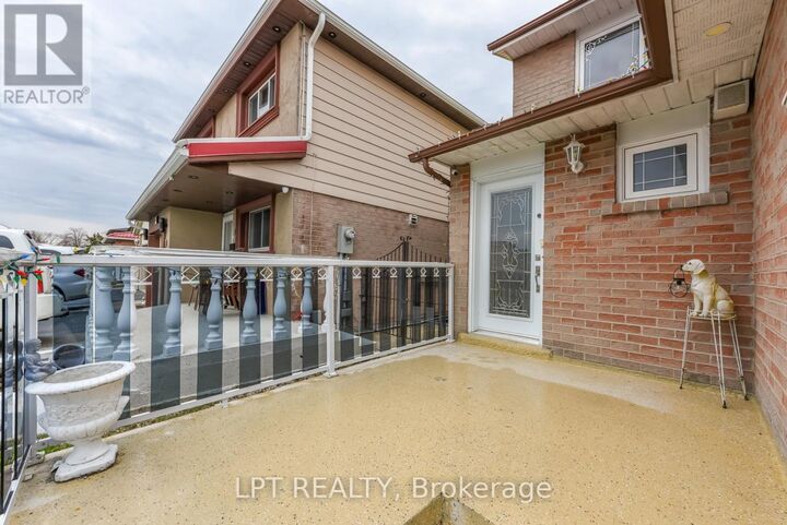 Property Photo:  67 Kay Drive  ON M9V 4X8 