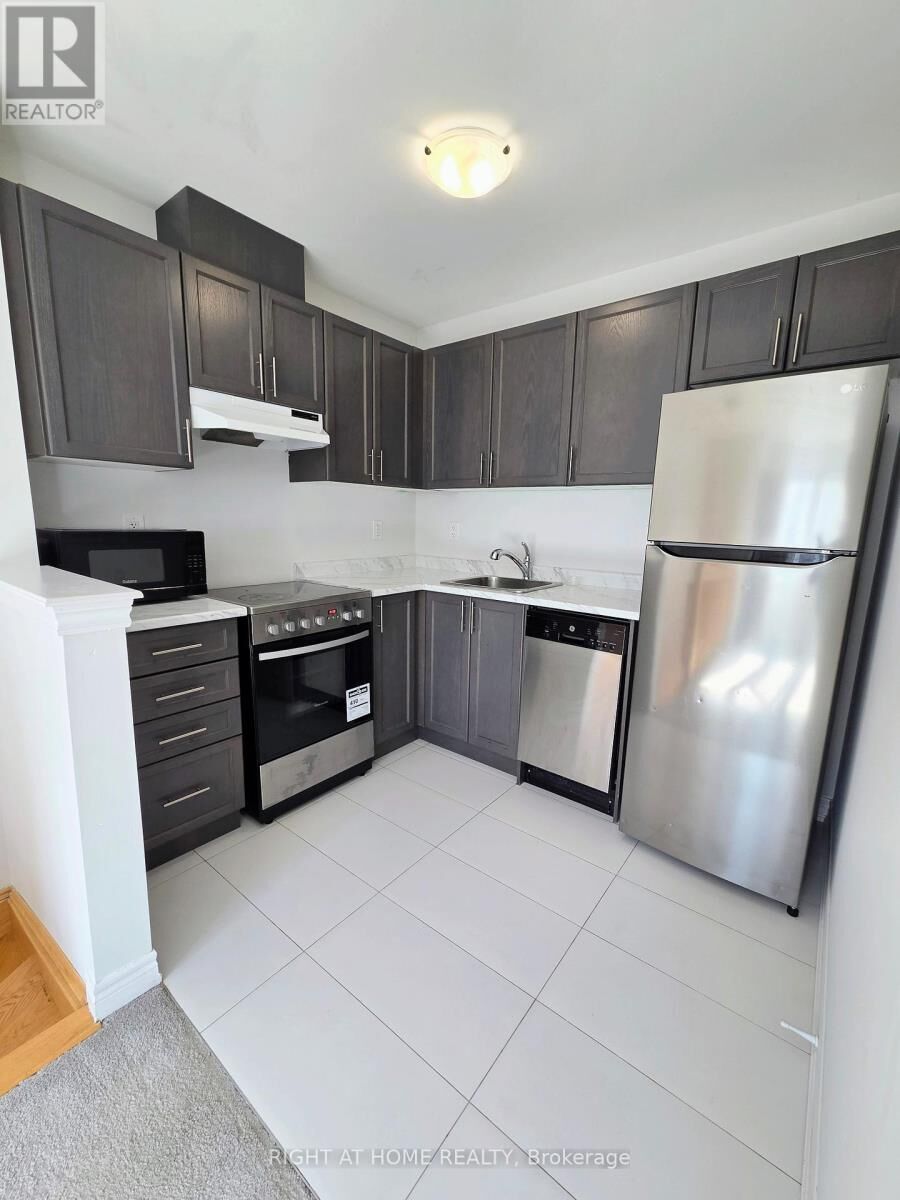 Property Photo:  9 Waterleaf Road  ON L6B 0Z3 