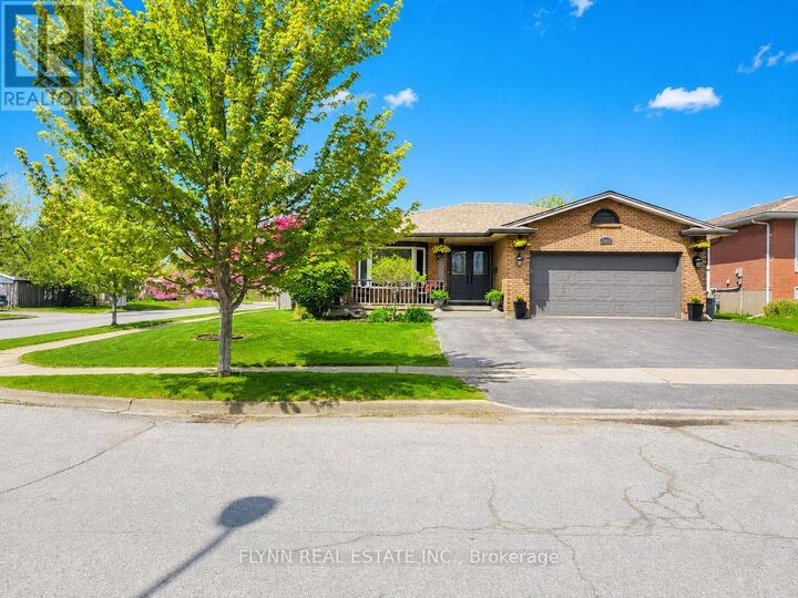 Property Photo: 7763 Swan Street ON L2H 2P7