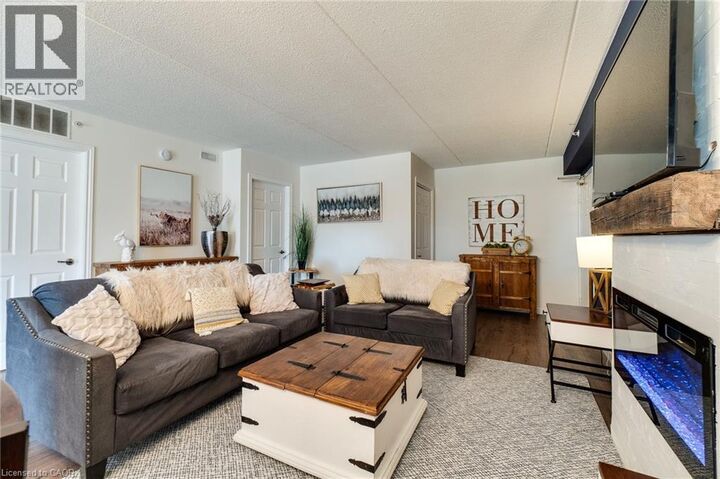 Property Photo:  2045 Appleby Line 305  ON L7L 7G9 