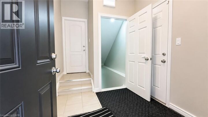 Property Photo:  154 Tartan Avenue Lower  ON N2R 0N3 
