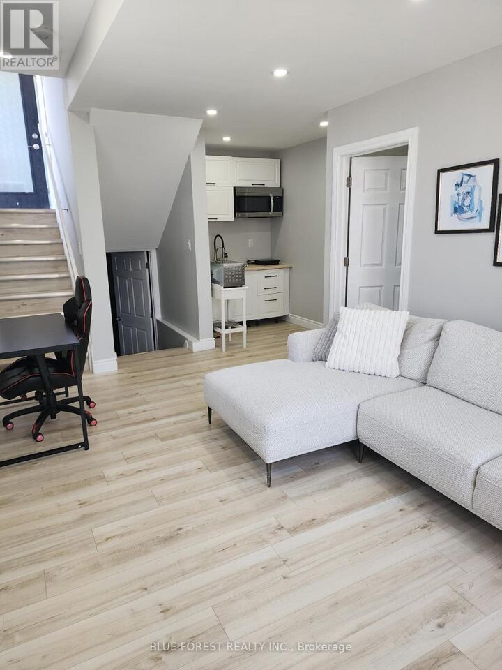 Property Photo: 811 Sarnia Road 57 ON N6H 0K3