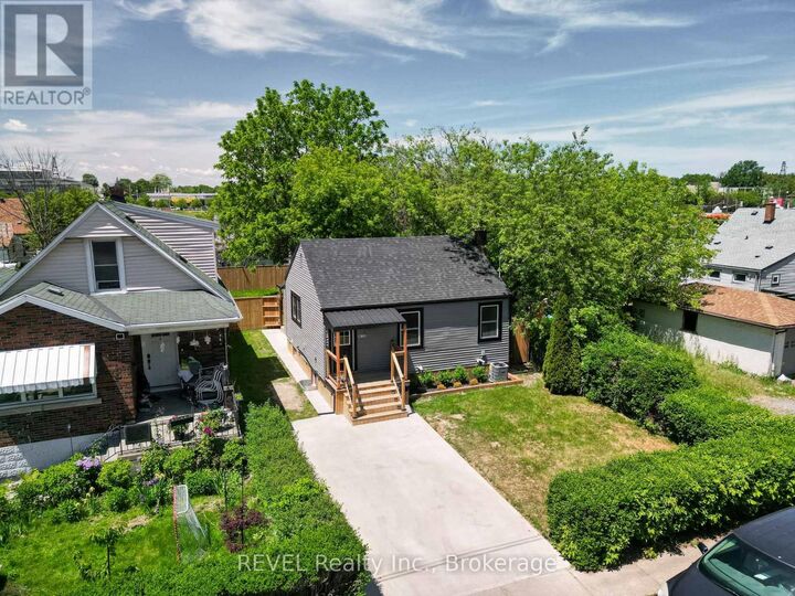 Property Photo:  5261 Buchanan Avenue  ON L2E 5A7 