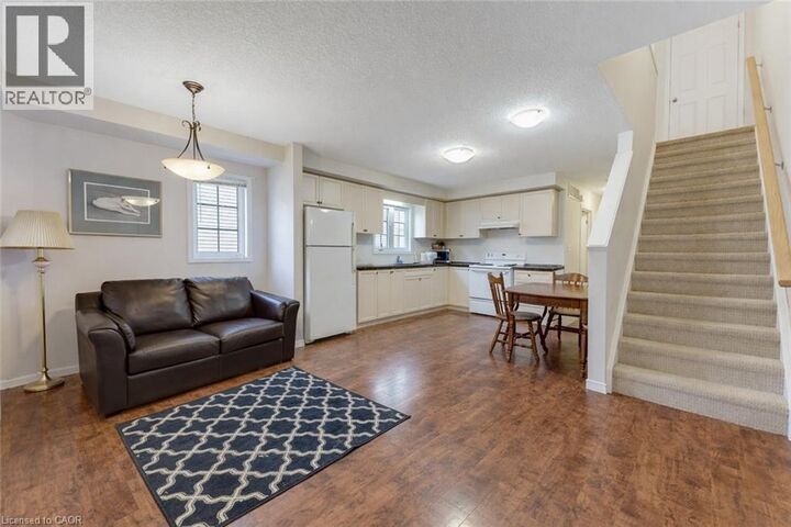 Property Photo:  931 Glasgow Street 5B  ON N2N 0B6 