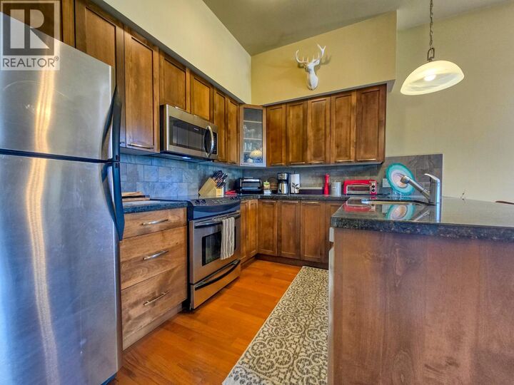 Property Photo:  905 7th Avenue 201  BC V0A 1K0 
