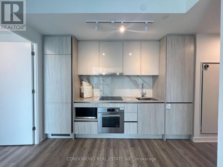 Property Photo:  180 Front Street East 2612  ON M5A 0A9 
