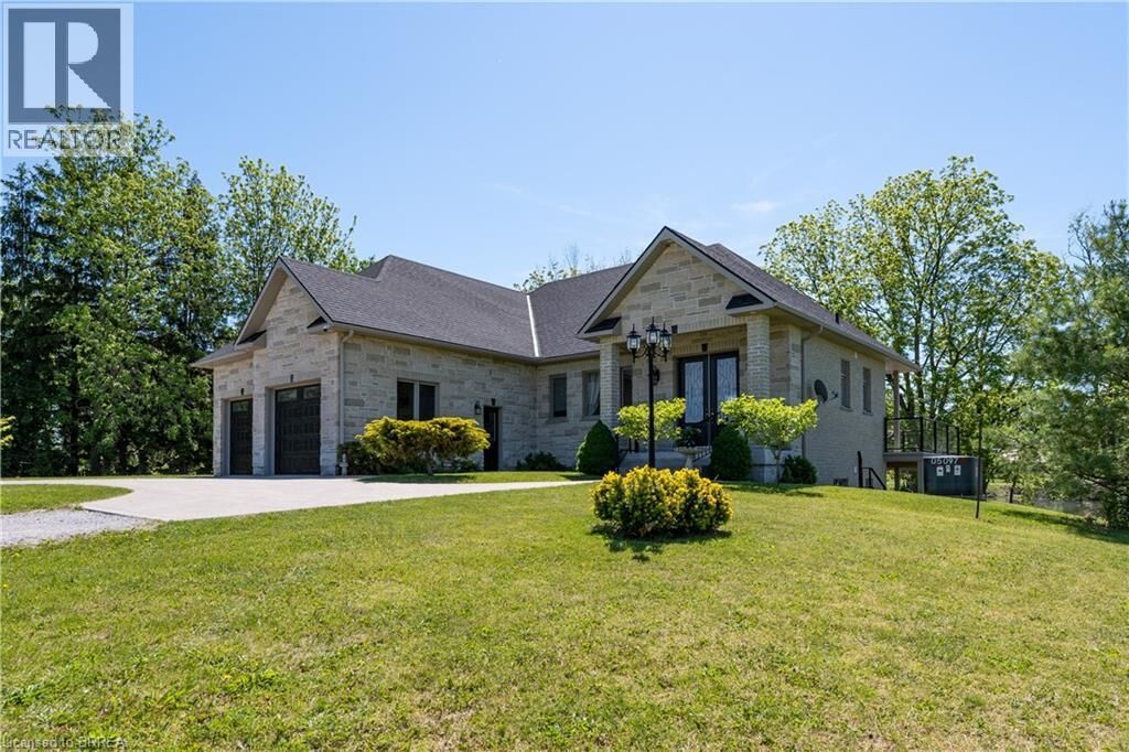 Property Photo: 136 Mechanic Street West ON N0E 1Y0