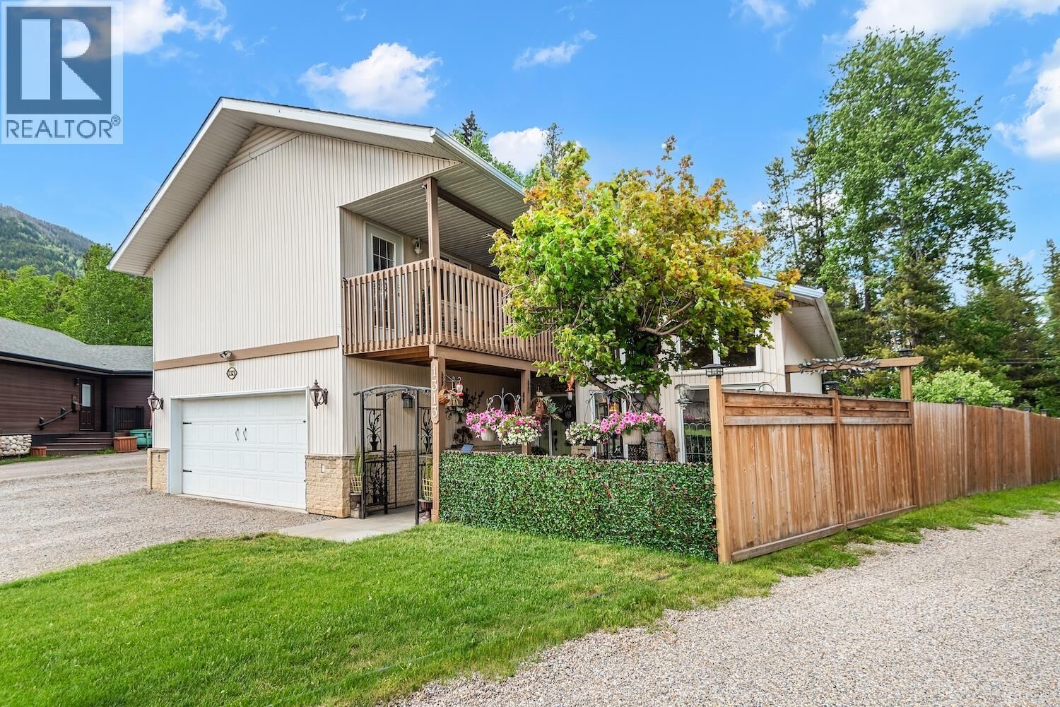 Property Photo:  1313 Cypress Place  BC V0B 2G2 